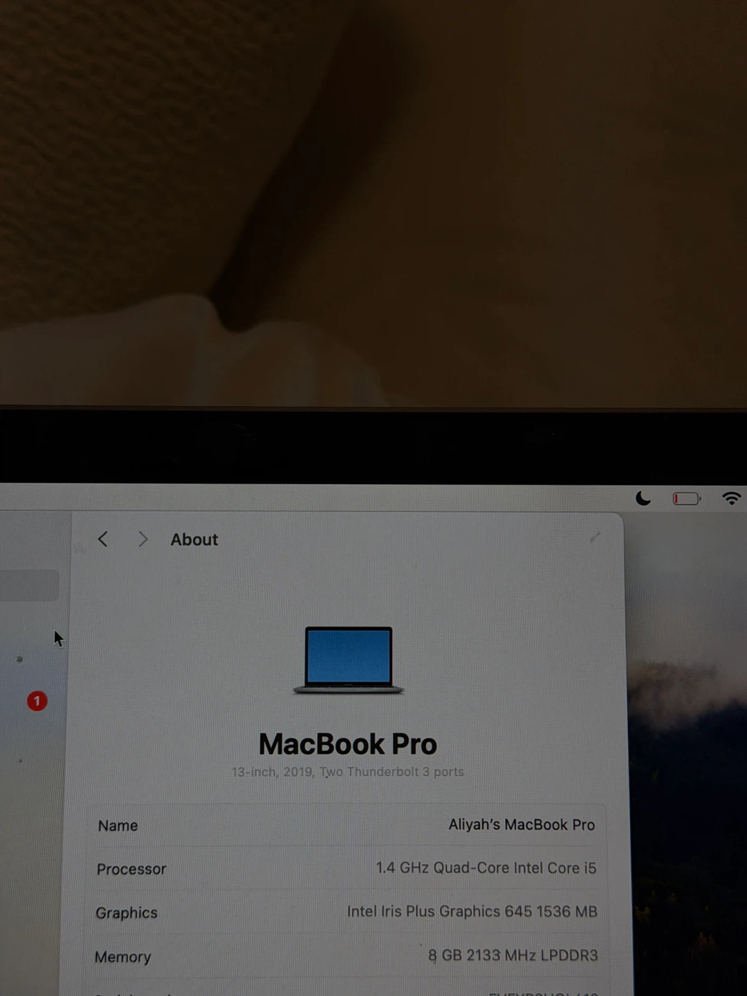Apple MacBook Pro 13-inch 2019 - photo 4