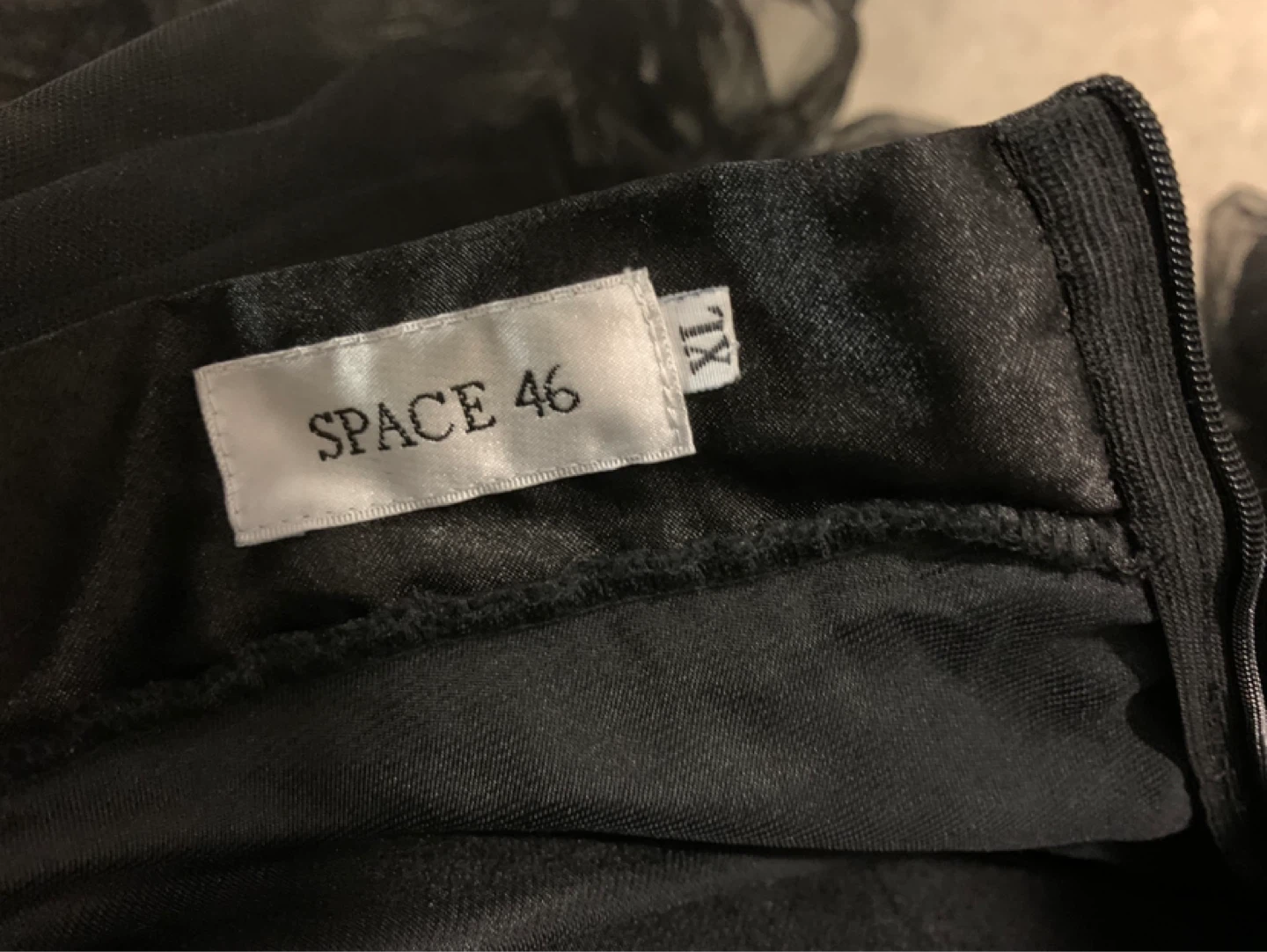 SPACE 46 Black Tulle Skirt - XL - photo 3