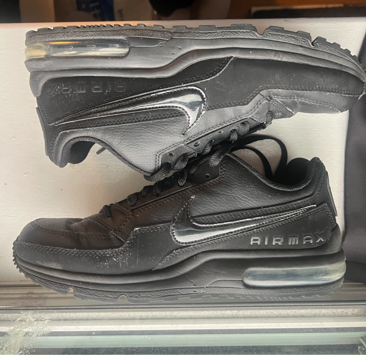 Nike Air Max Black Sneakers size 9M 10.5 W