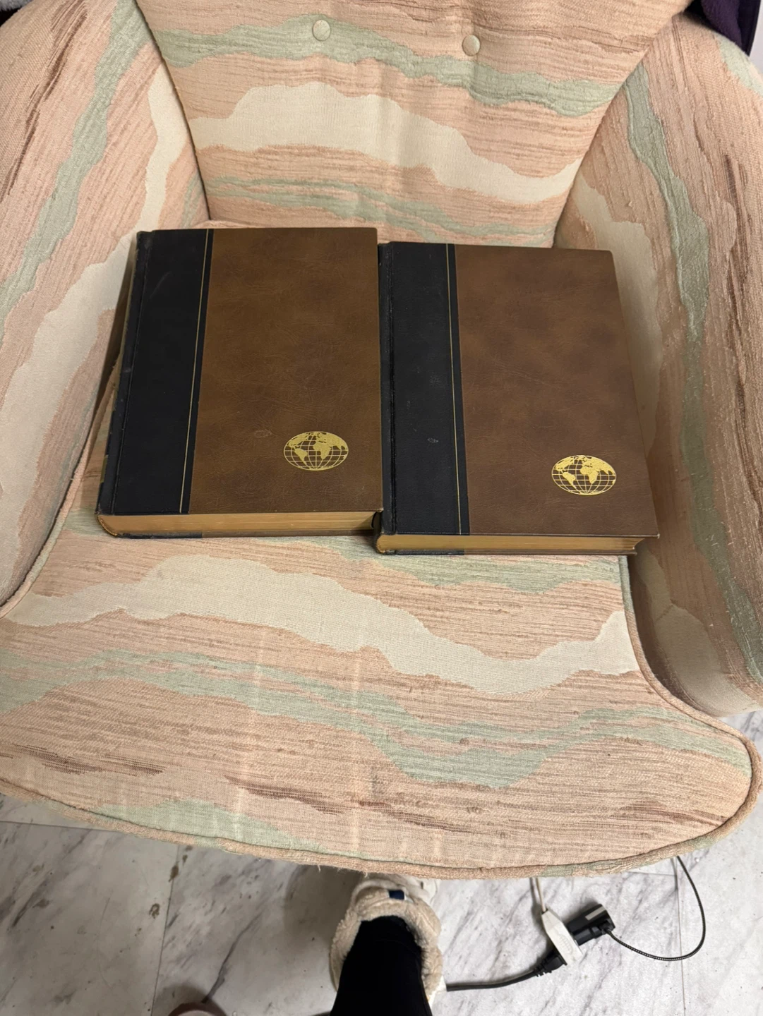 The World Book Dictionary Set