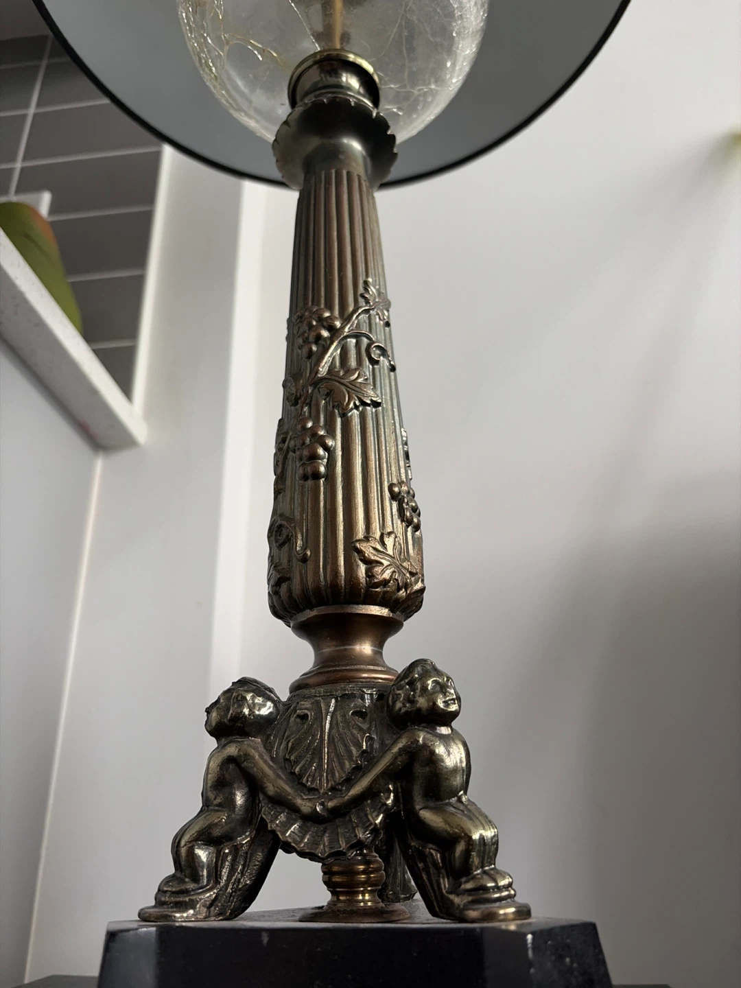 Vintage 1800s Cherub and Grapevine Table Lamp - photo 2