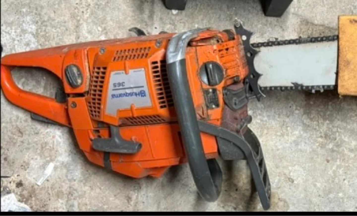 Husqvarna 365 Chainsaw with 28" Bar