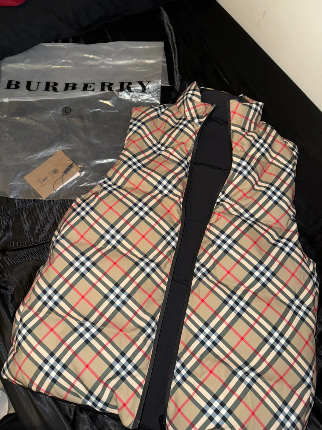 Burberry Reversible Vest - Black/Nova Check - photo 2