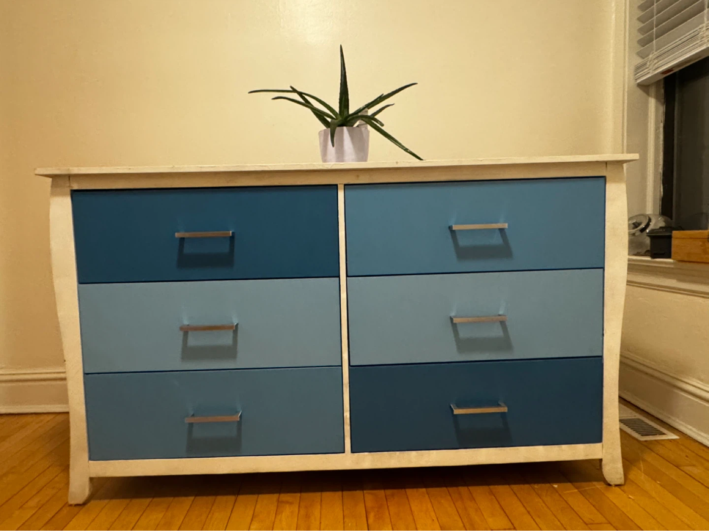 Six Drawer Dresser - Blue and White - photo 3