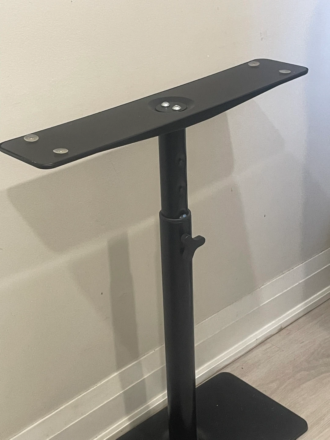 6 seater glass dinning table - photo 2