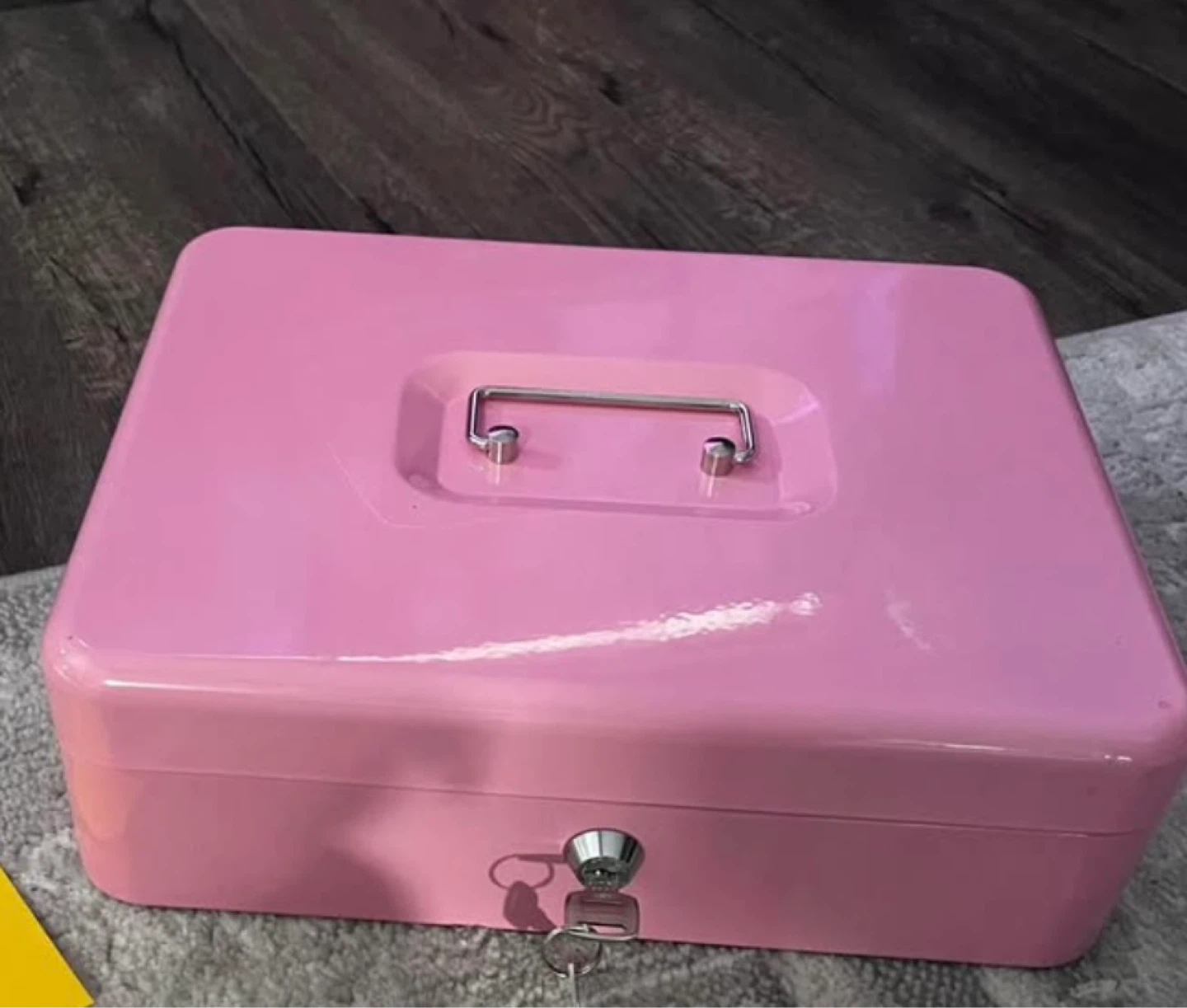 Pink Metal Cash Box with Key
