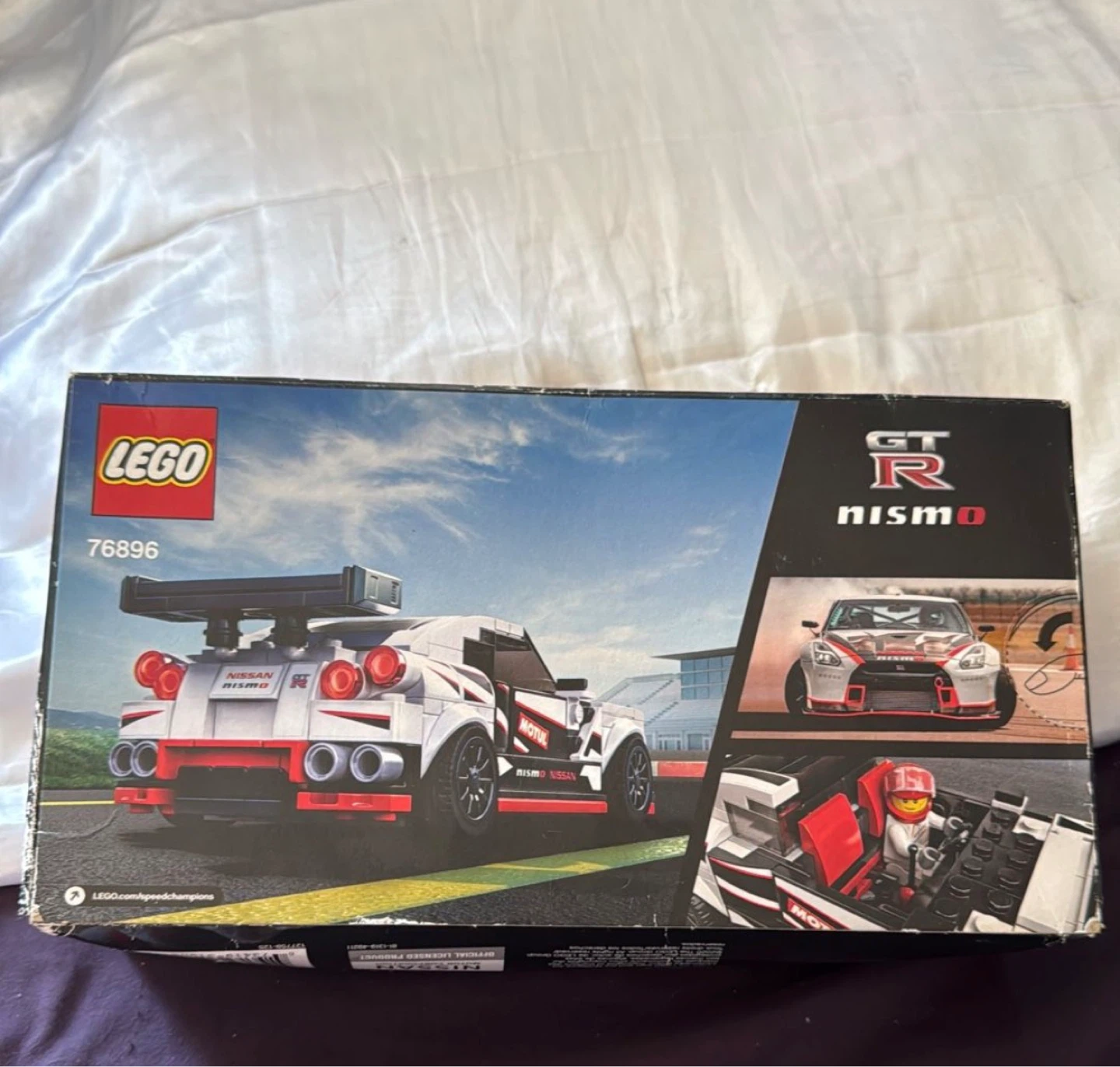 LEGO Speed Champions Nissan GT-R NISMO Building Toy Set - photo 2