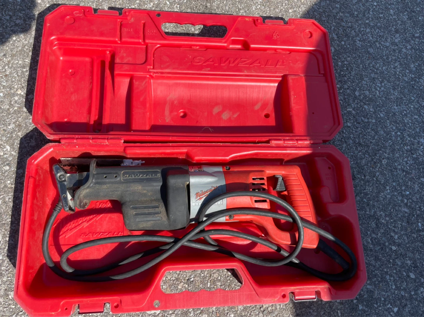 Milwaukee Sawzall Reciprocating Saw with Case