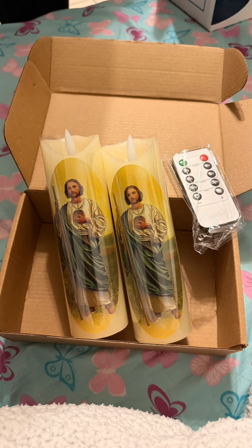 Set of 2 LED Flameless Candles with Remote