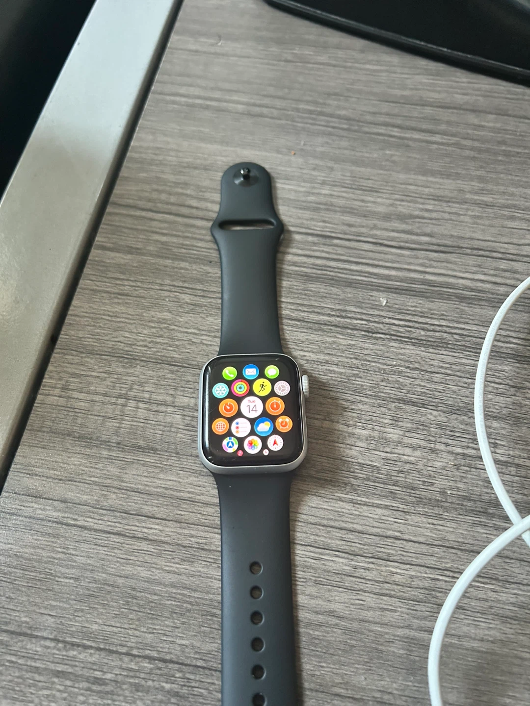Apple Watch Series 5 GPS, 40mm - photo 3