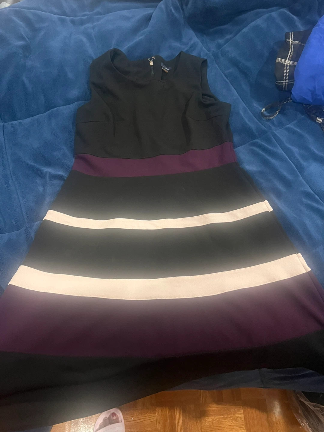 Women's Tops and Dress Bundle - photo 4