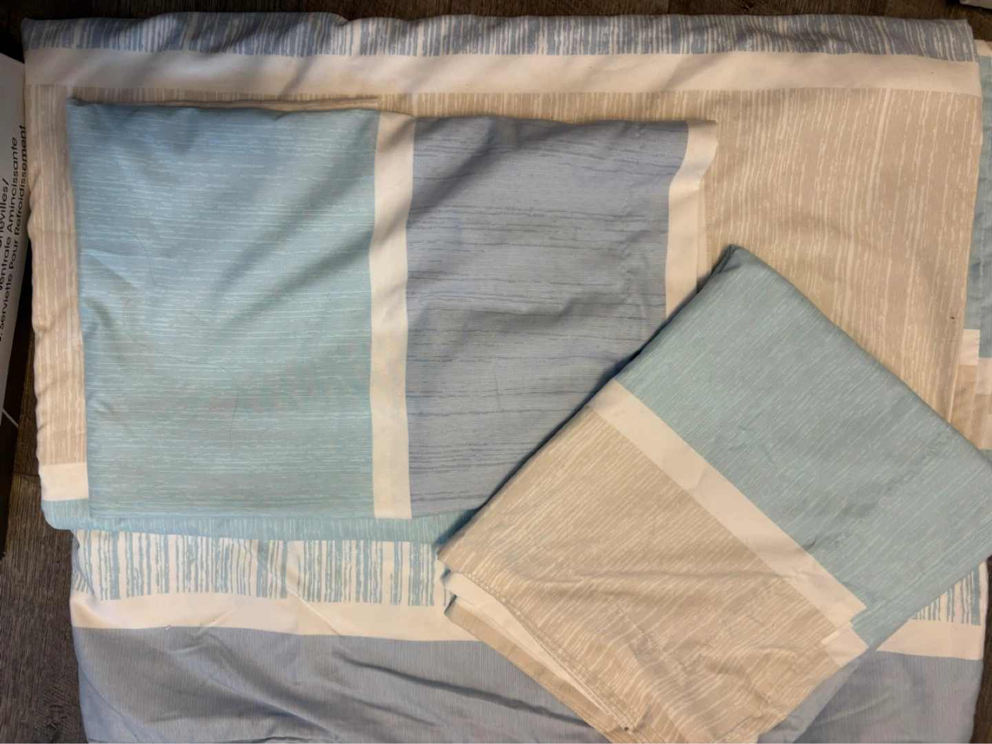 King sized Duvet Cover and Pillowcases Set