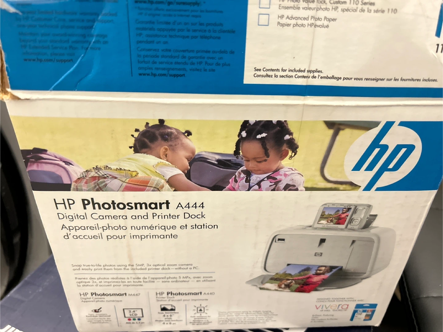 HP Photosmart A444 Digital Camera and Printer Dock