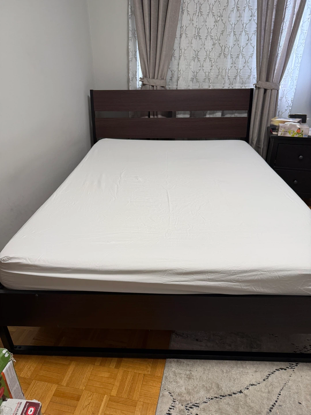 Dark Wood Queen Bed Frame with Headboard - photo 2