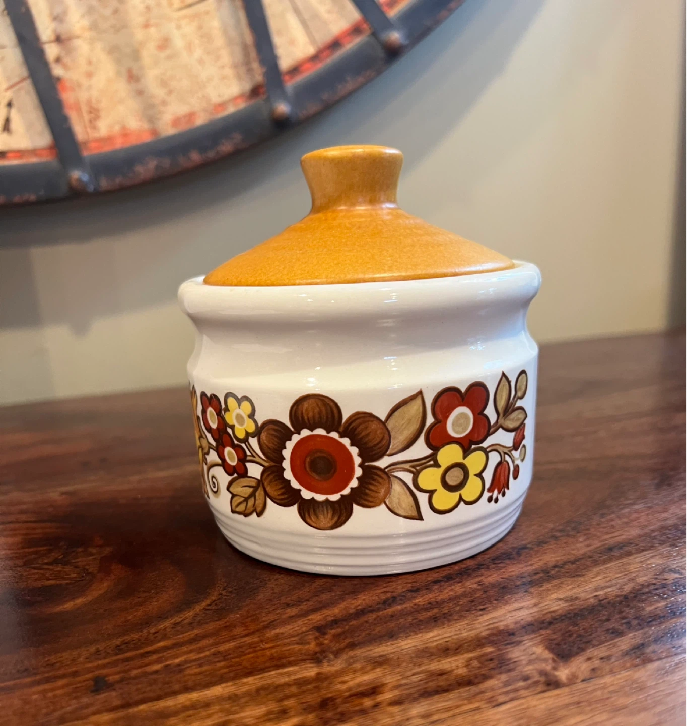 Vintage Myott Festival Sugar Bowl with Lid - photo 5