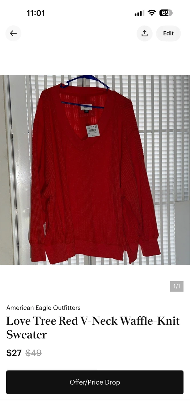 V neck sweater