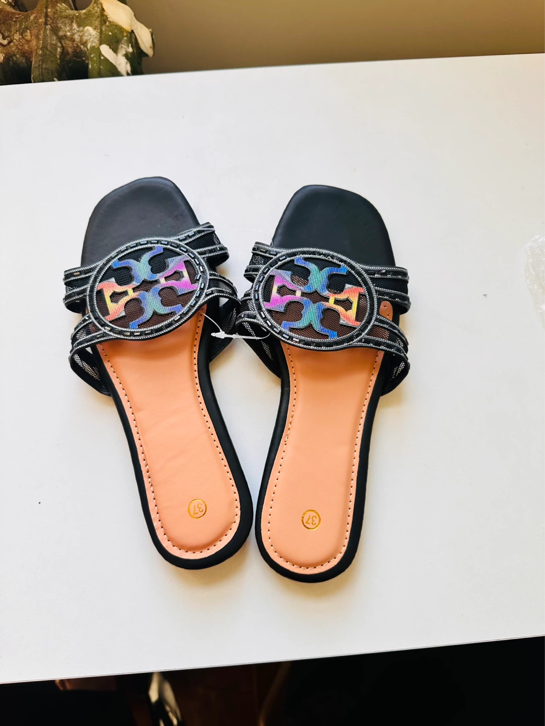Women's Black Slide Sandals Size 37 - photo 3