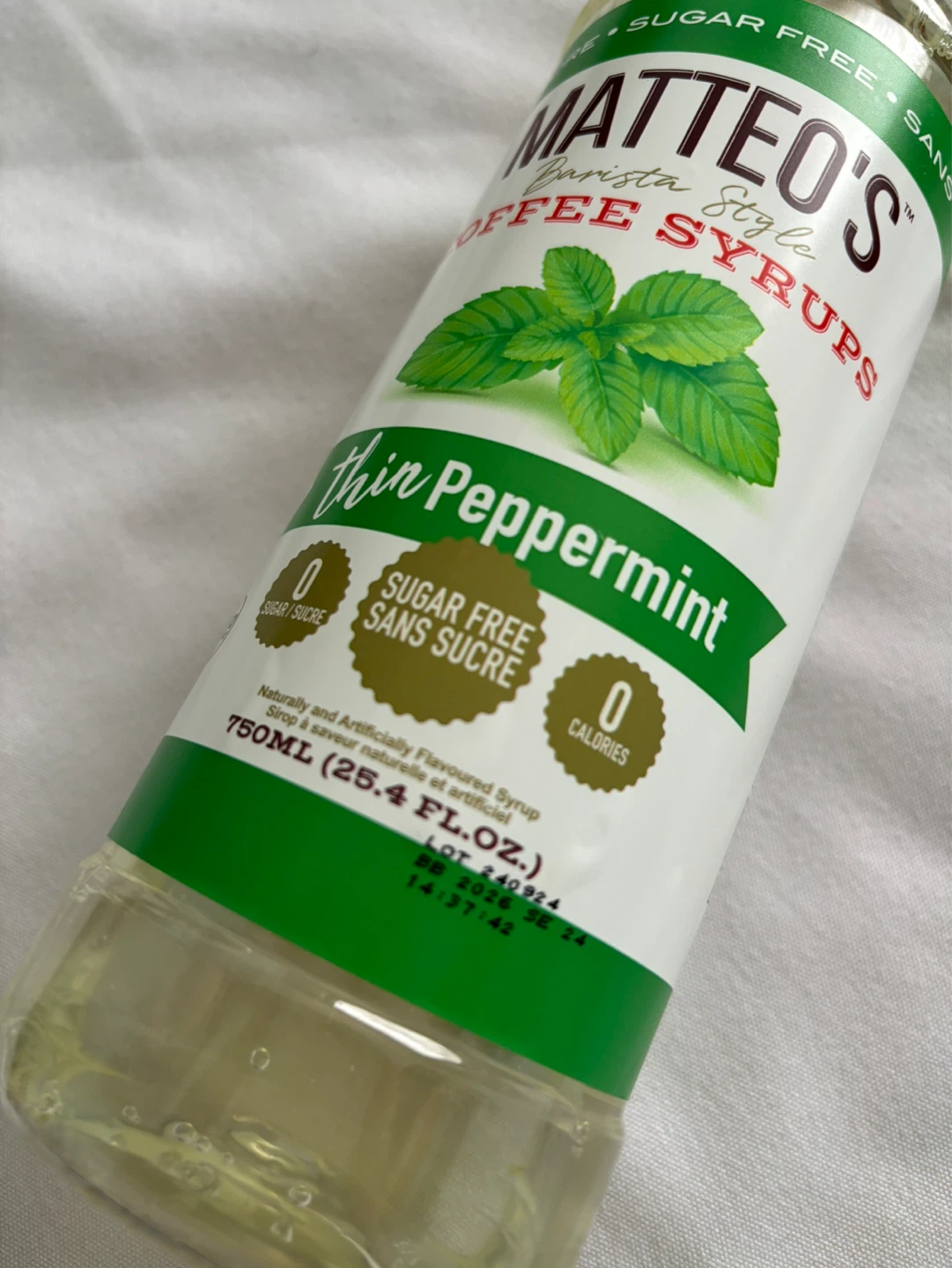 Matteo's Barista Style Thin Peppermint Coffee Syrup (750mL) - photo 3