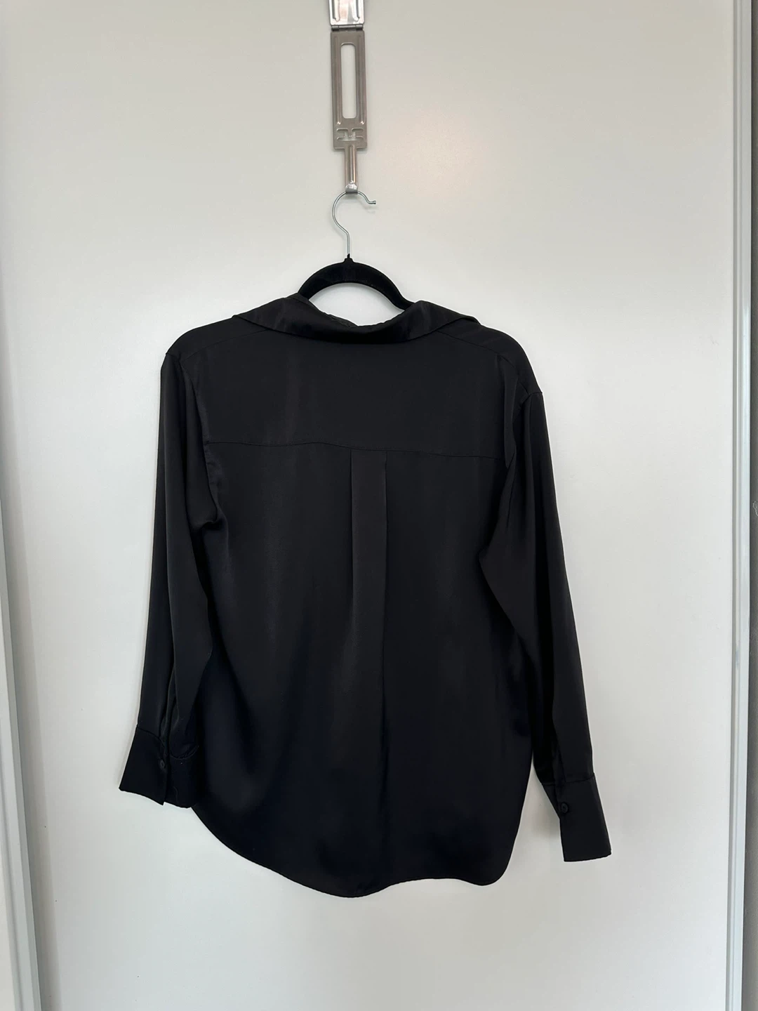 Uniqlo Black Button-Up Shirt - XS - photo 3