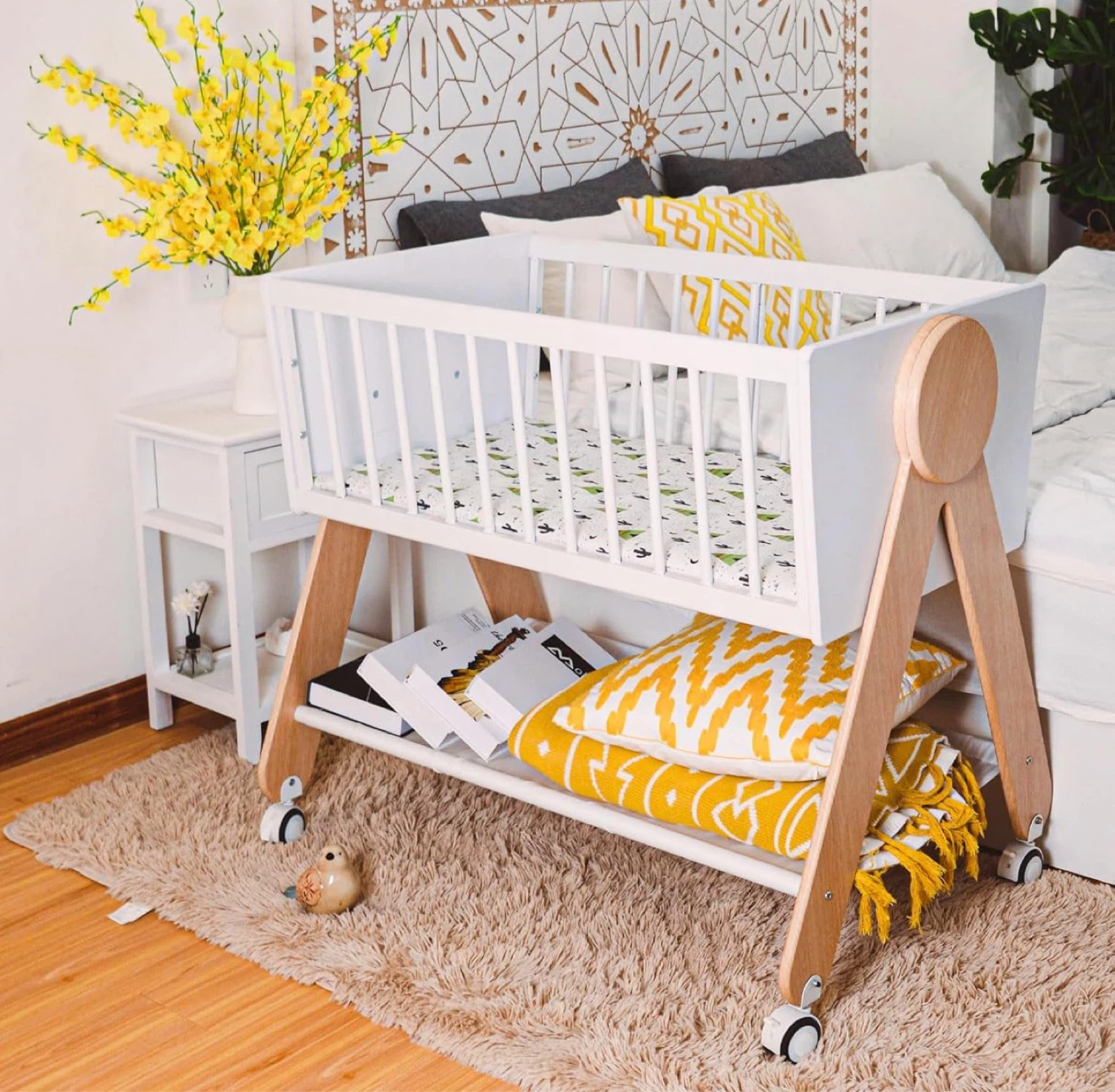 Newborn crib and newborn car - photo 2