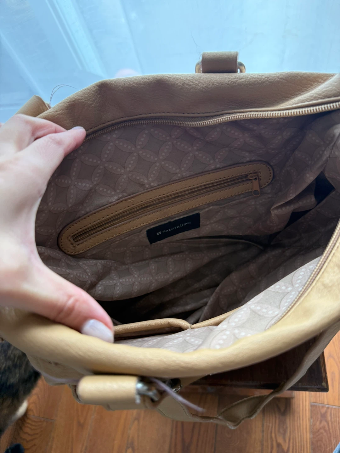 Medium-size Handbag - photo 3