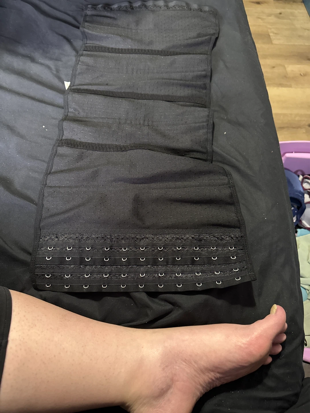 Black Adjustable Waist Trainer Band