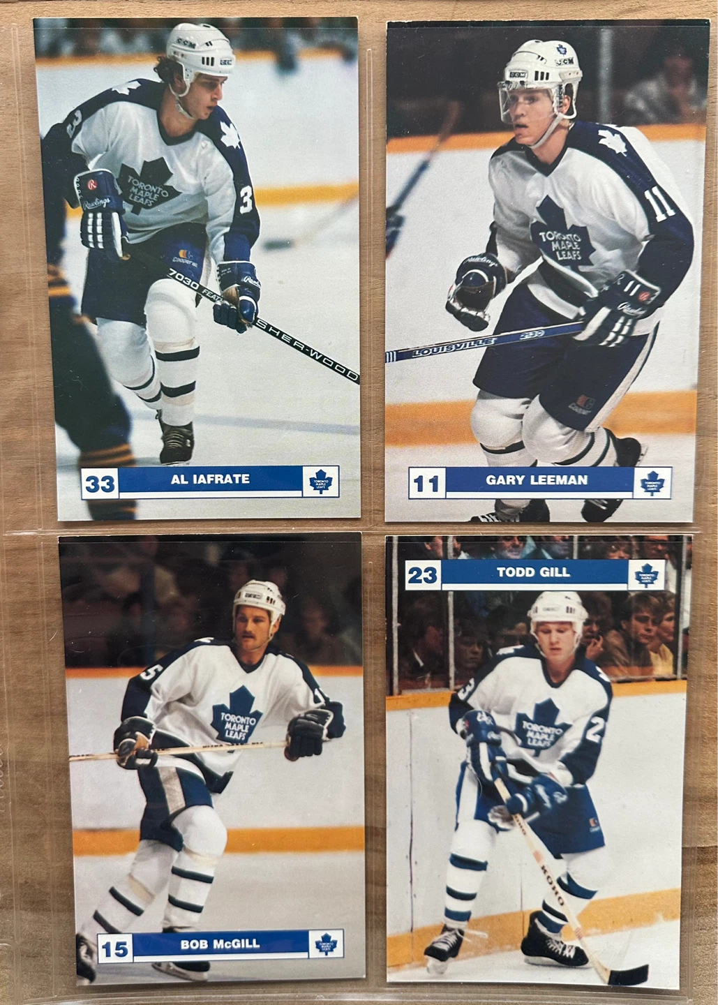 Vintage Collection of 1980’s Toronto Maple Leafs Post Cards - photo 2