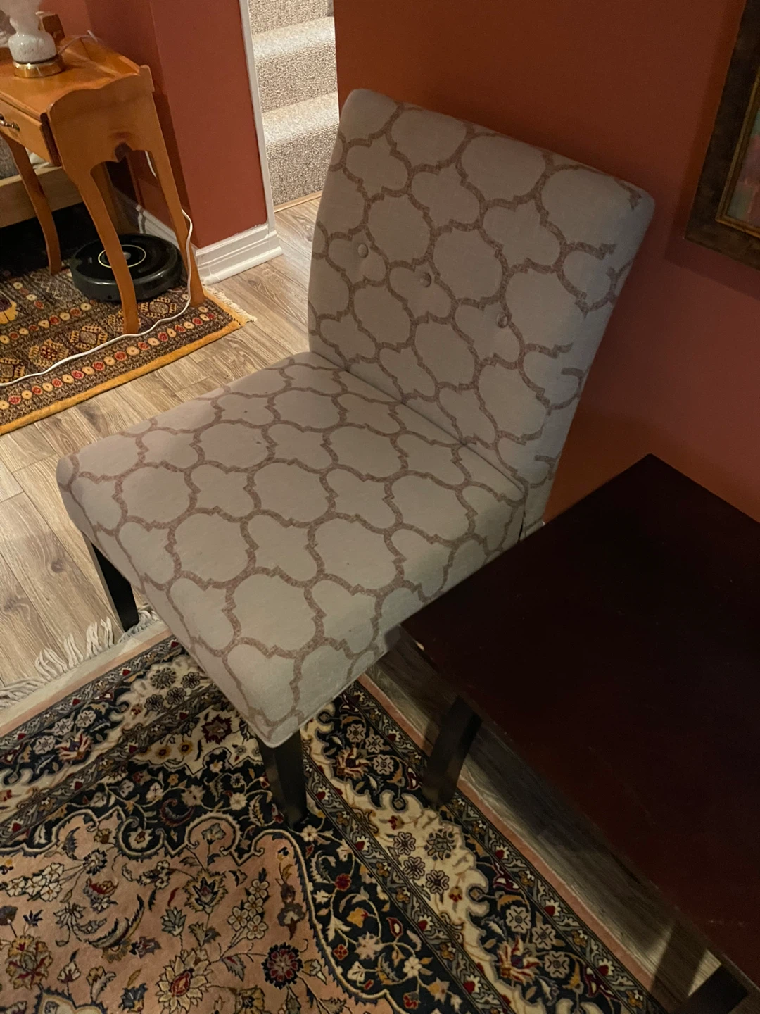 Pair of Slipper Lounge Chairs & table: Very good condition - photo 4