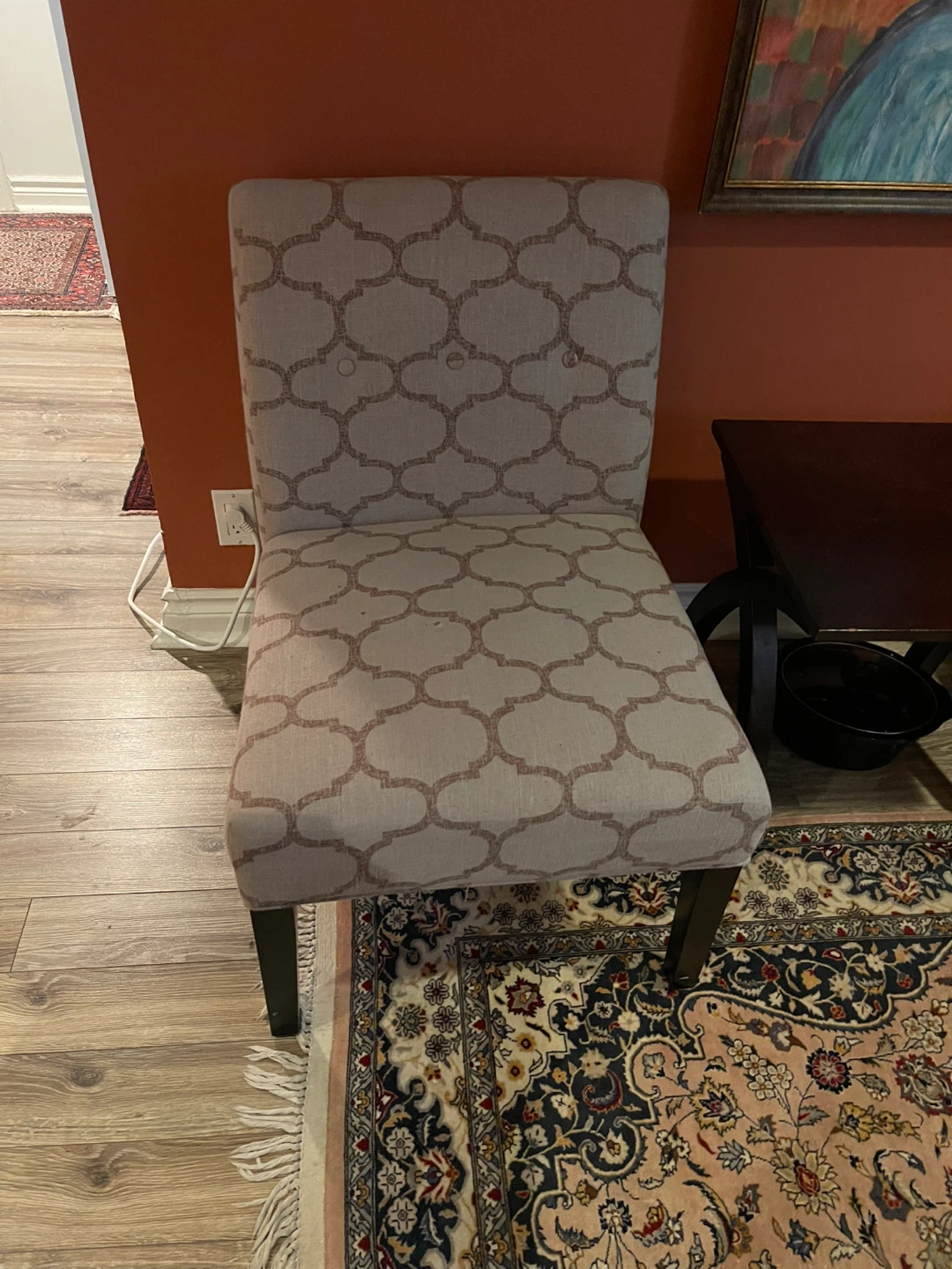 Pair of Slipper Lounge Chairs & table: Very good condition