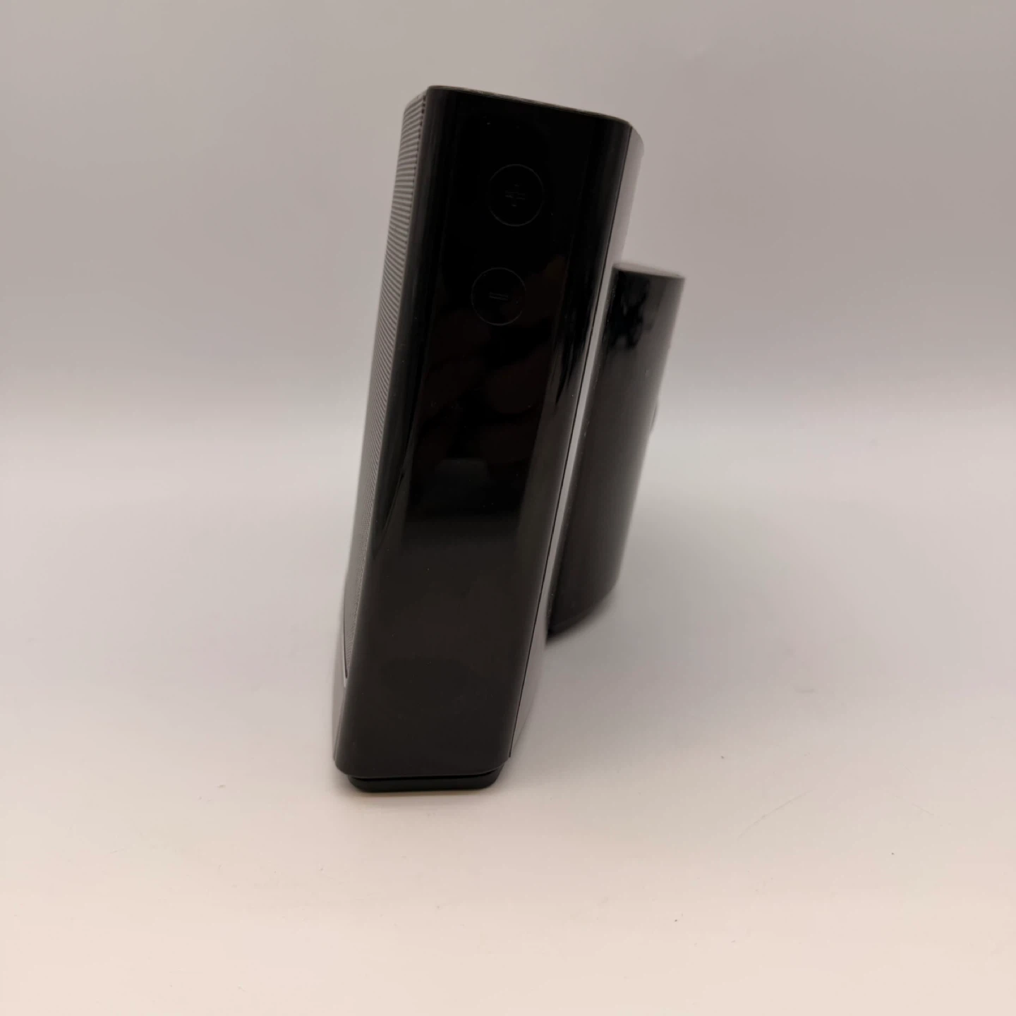Bose SoundDock Portable digital music system - photo 3