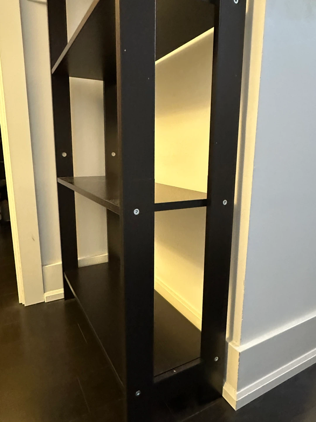 Laiva Bookshelf [MOVING SALE - GET ON APR 25] - photo 4
