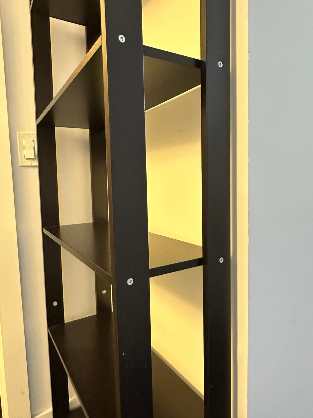 Laiva Bookshelf [MOVING SALE - GET ON APR 25] - photo 3