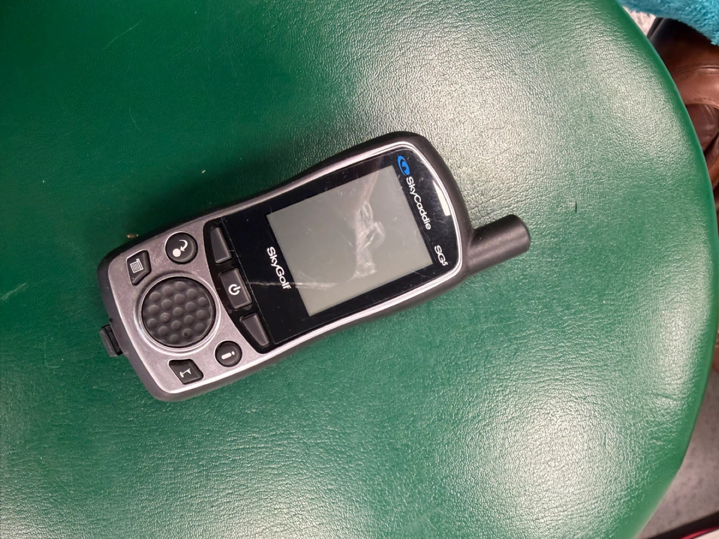 SkyGolf SkyCaddie SG5 GPS Device - photo 3