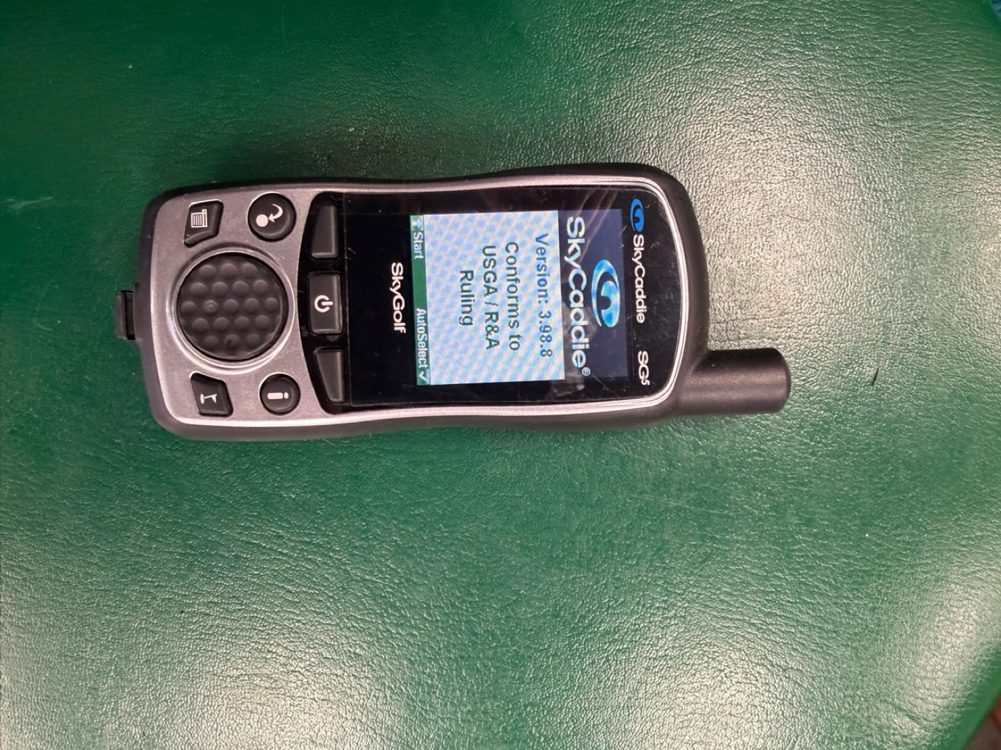 SkyGolf SkyCaddie SG5 GPS Device - photo 2