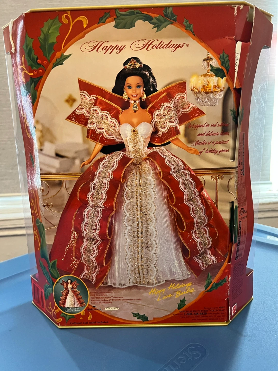 Happy Holidays Barbie Special Edition Doll - photo 2
