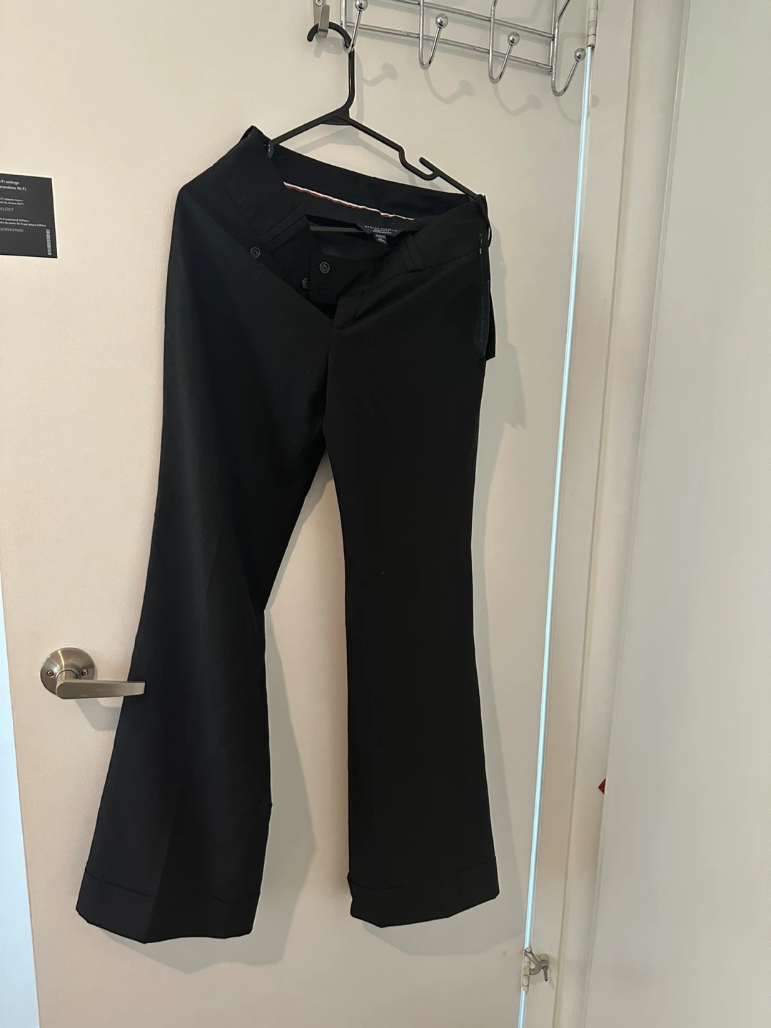 Banana Republic Jackson Fit Black Stretch Pants Size 4 - photo 3