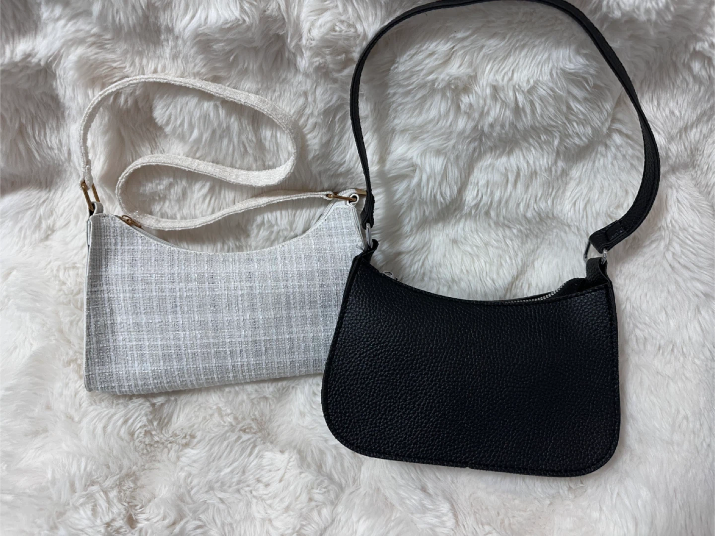 Shoulder Bags - White Tweed & Black Faux Leather