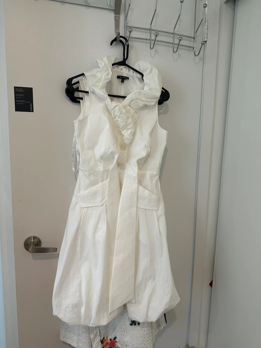 White Sleeveless Dress with Ruffle Collar - photo 2
