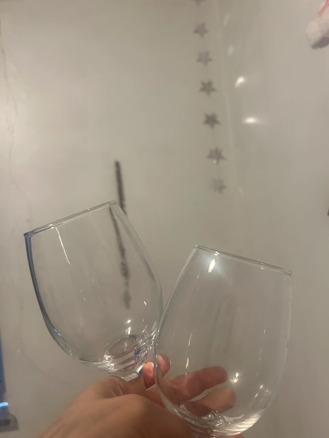 2 Clear Wine Glasses (PICK UP TODAY)