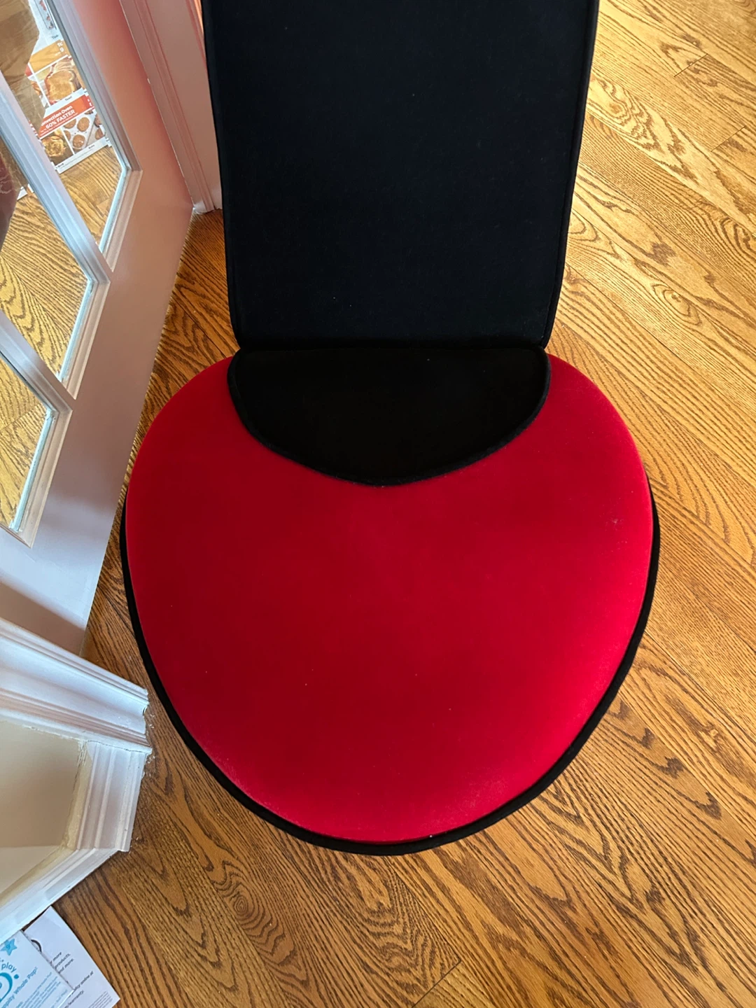 Red and Black High Heel Shoe Chair - photo 3