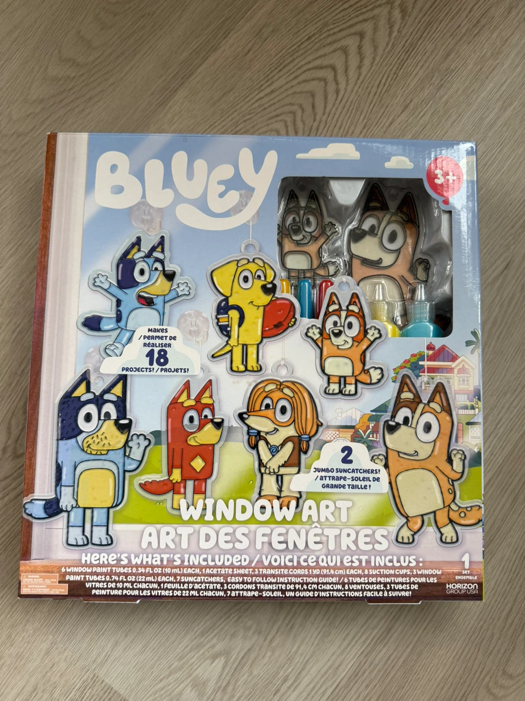 Brand new Bluey suncatcher art kit