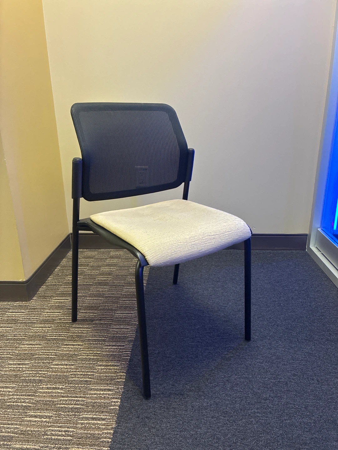 Office Chair with Mesh Back