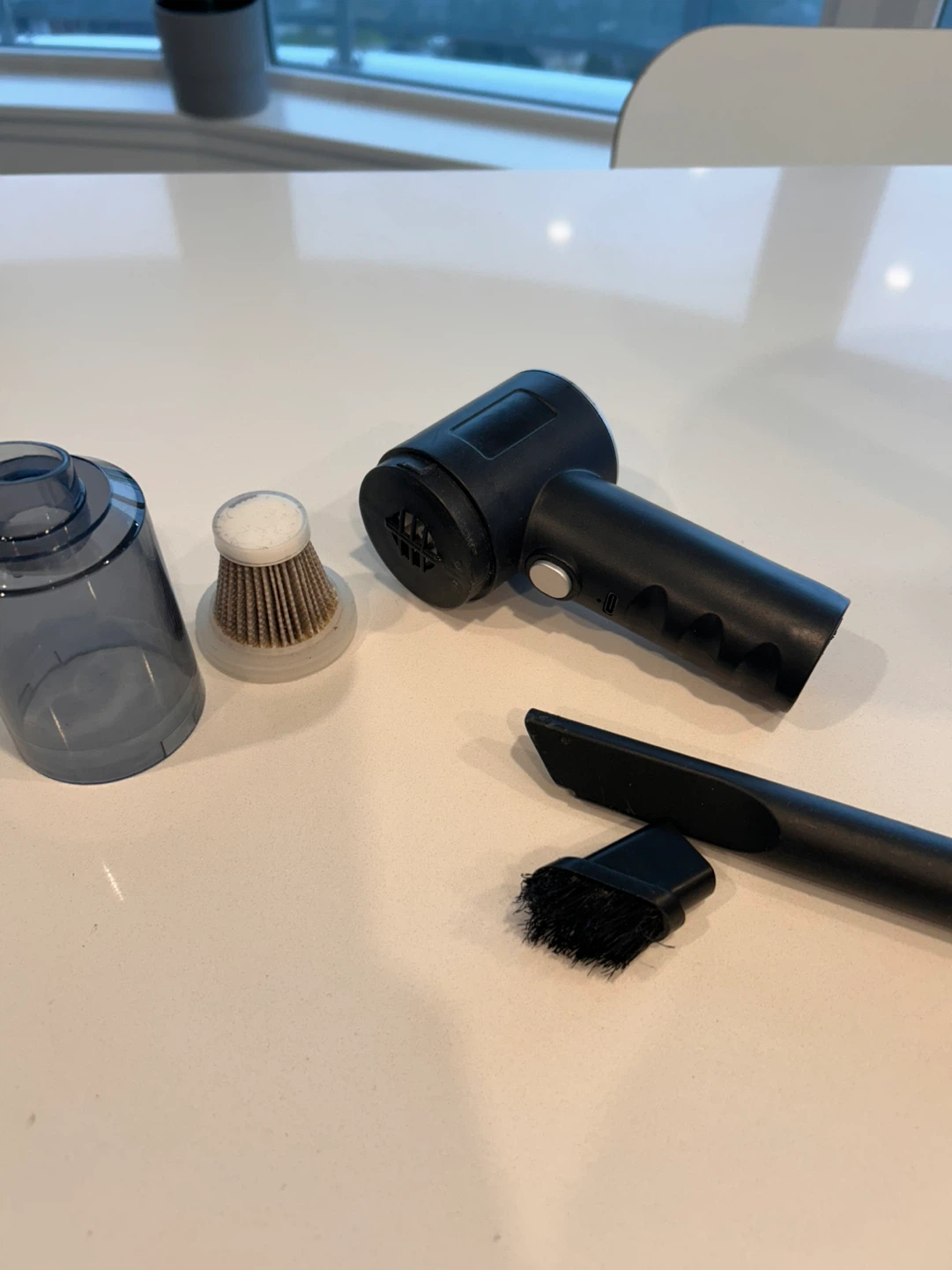 Handheld Cordless Vacuum Cleaner – Portable & Compact - photo 2