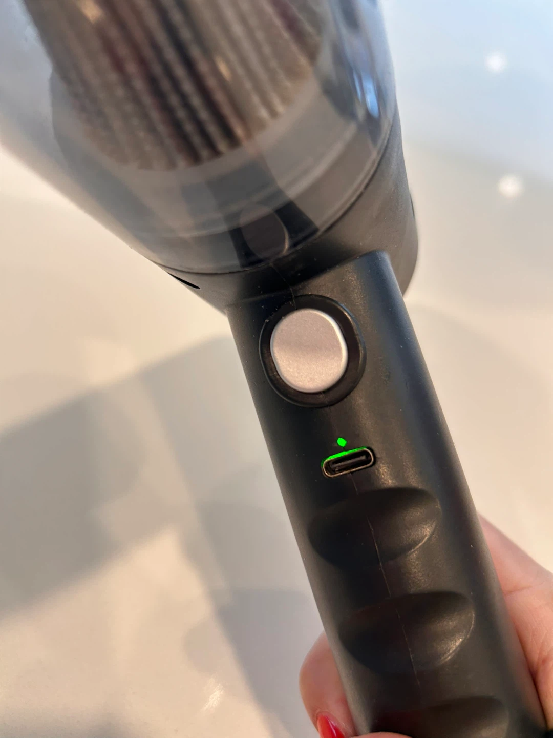 Handheld Cordless Vacuum Cleaner – Portable & Compact - photo 4