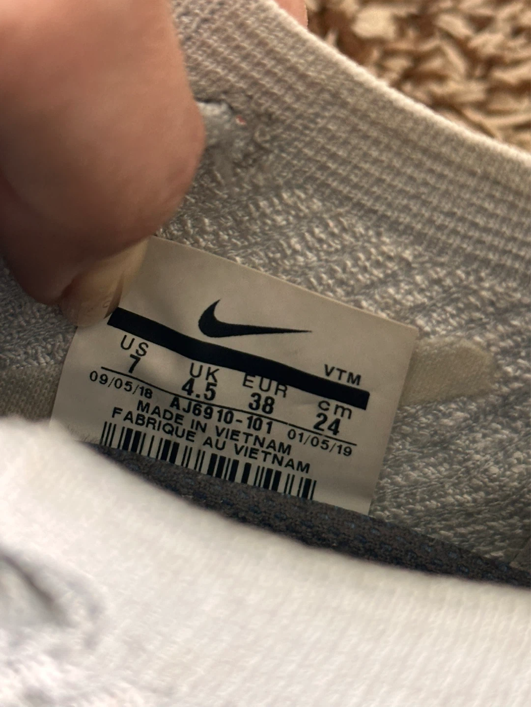 Nike Air VaporMax 3 "Pure Platinum" Women's Size 7 - photo 4