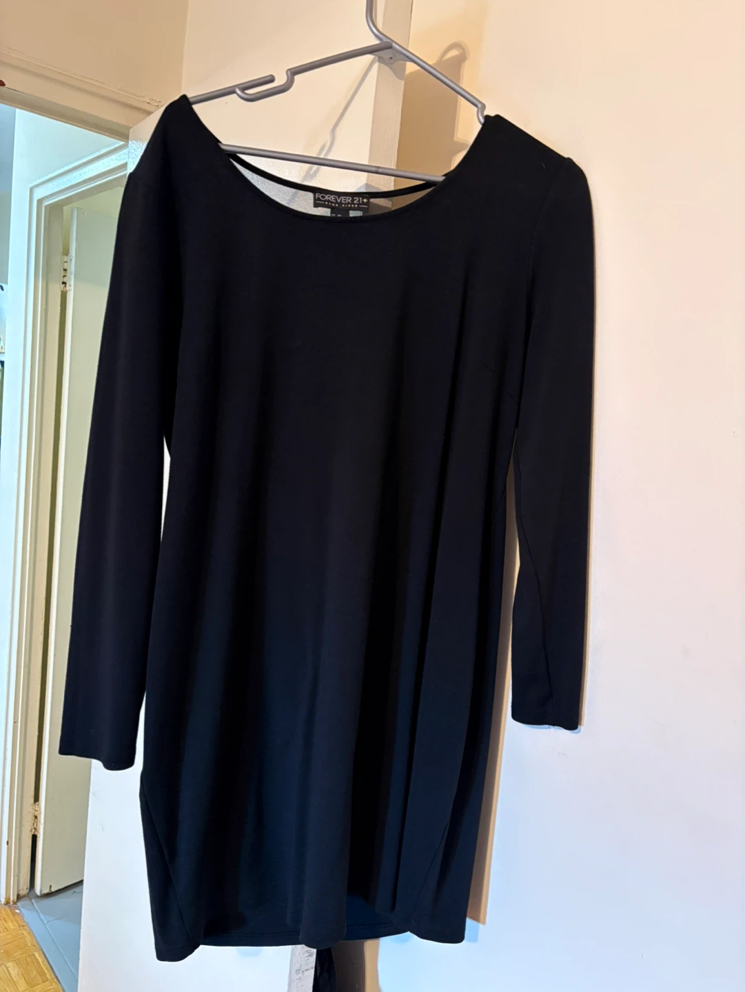 Forever 21+ Black Chain Detail Dress - Size 3X - photo 2