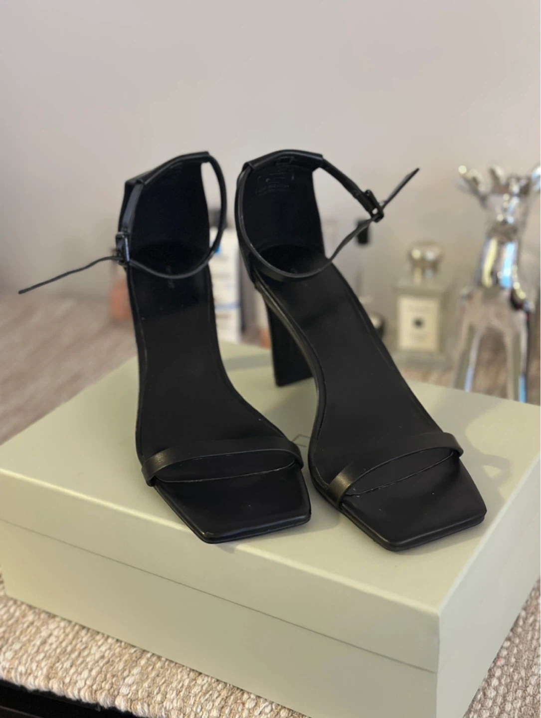 OAK + FORT Black Ankle Strap Square Toe Heels