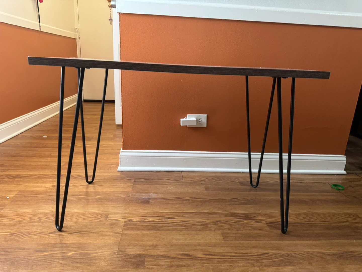 Table with Black Metal Legs - photo 2