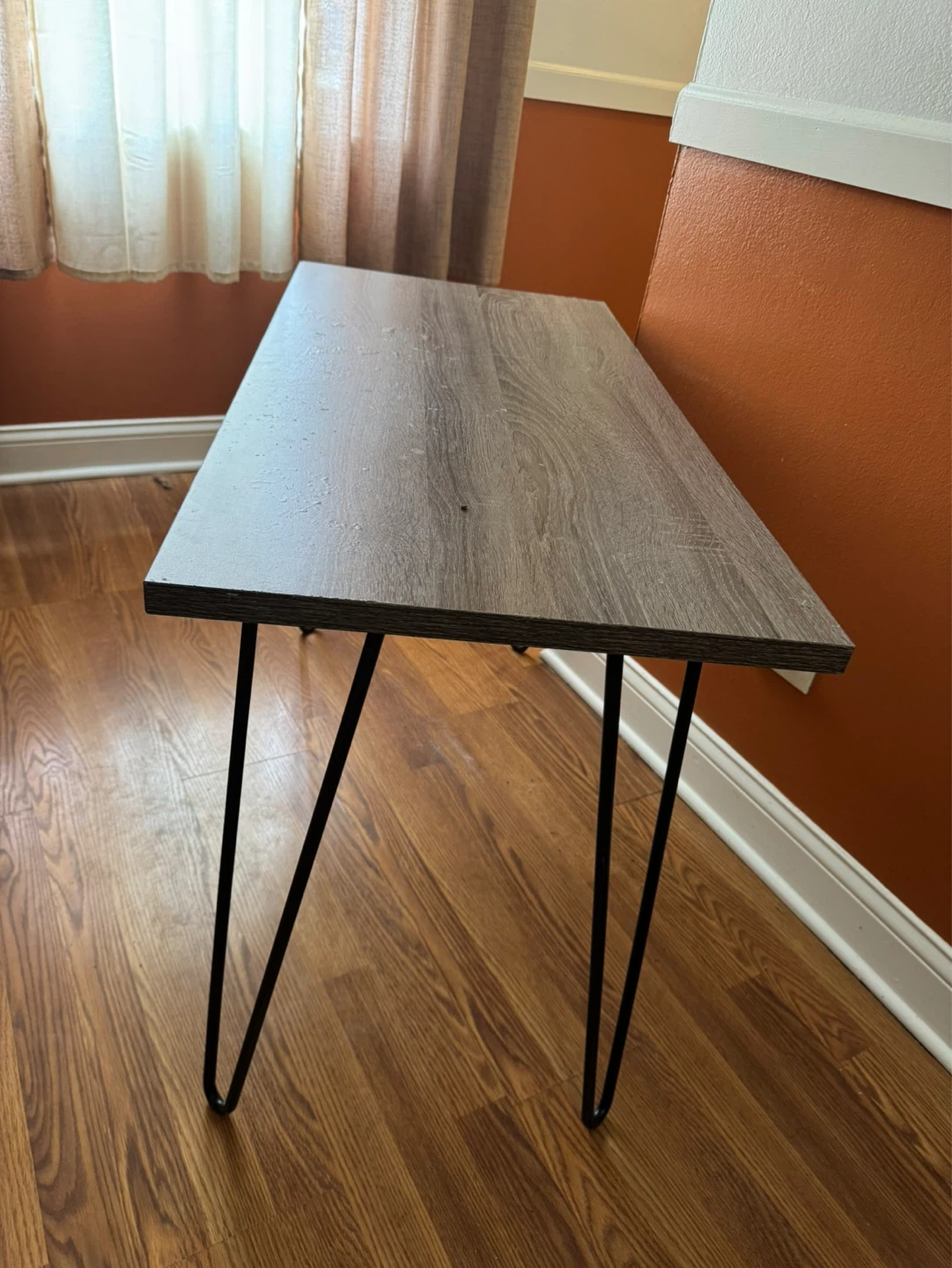 Table with Black Metal Legs - photo 4