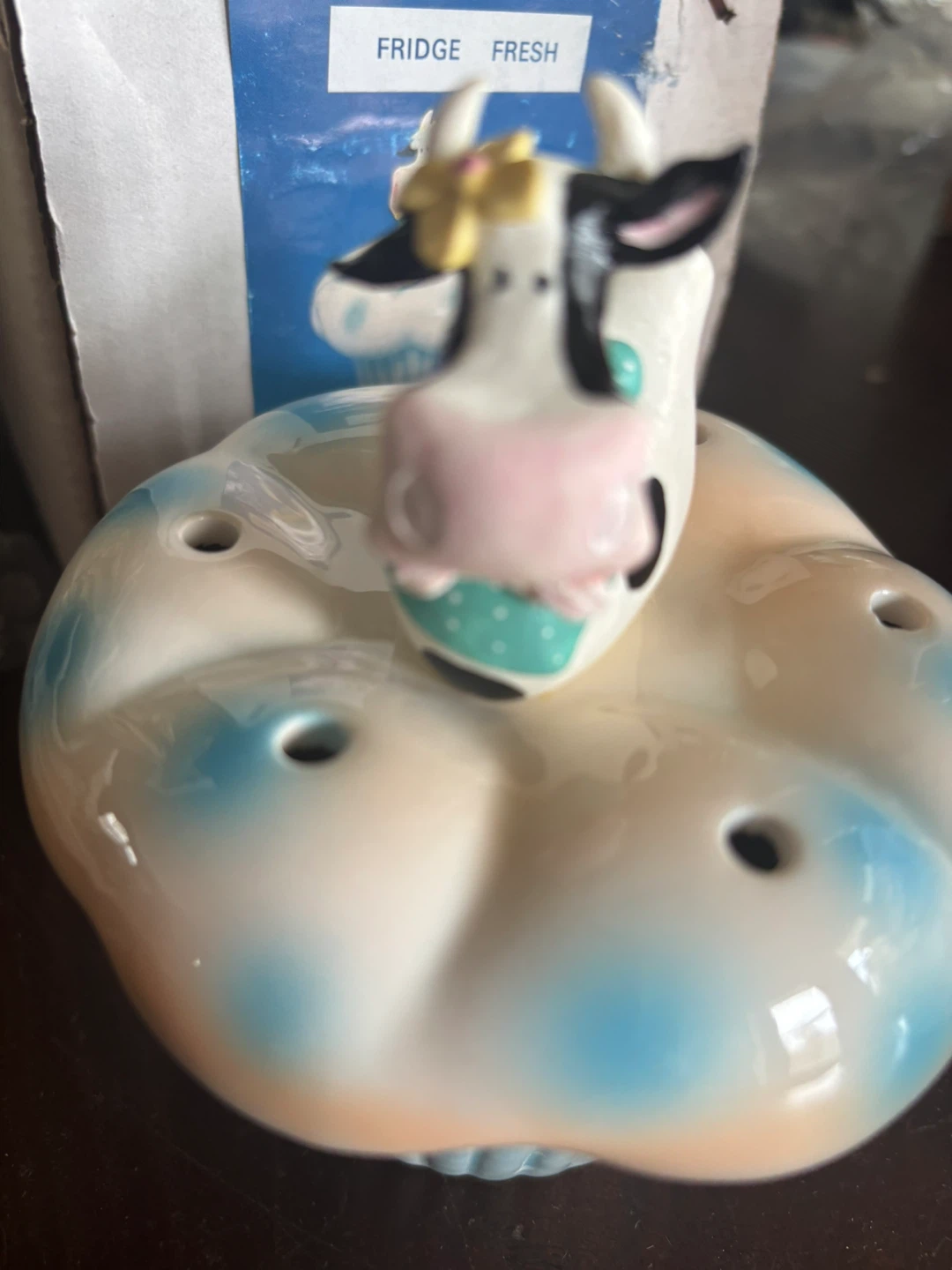 Simson Giftware Ceramic Cupcake Cow Salt & Pepper Shaker Set